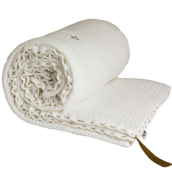 https://www.little-home.fr/Files/132653/Img/18/couverture-blanket-hiver-blanc-n74-2-zx1200.jpg